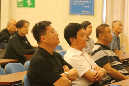 伟德体育官网 - 综合体育赛事平台|奥体中心相助同伴