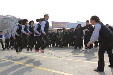 伟德体育官网 - 综合体育赛事平台|奥体中心相助同伴