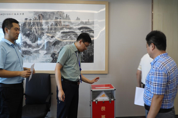 伟德体育官网 - 综合体育赛事平台|奥体中心相助同伴