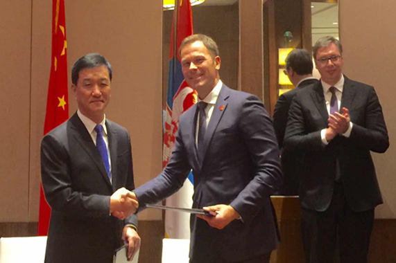 伟德体育官网 - 综合体育赛事平台|奥体中心相助同伴