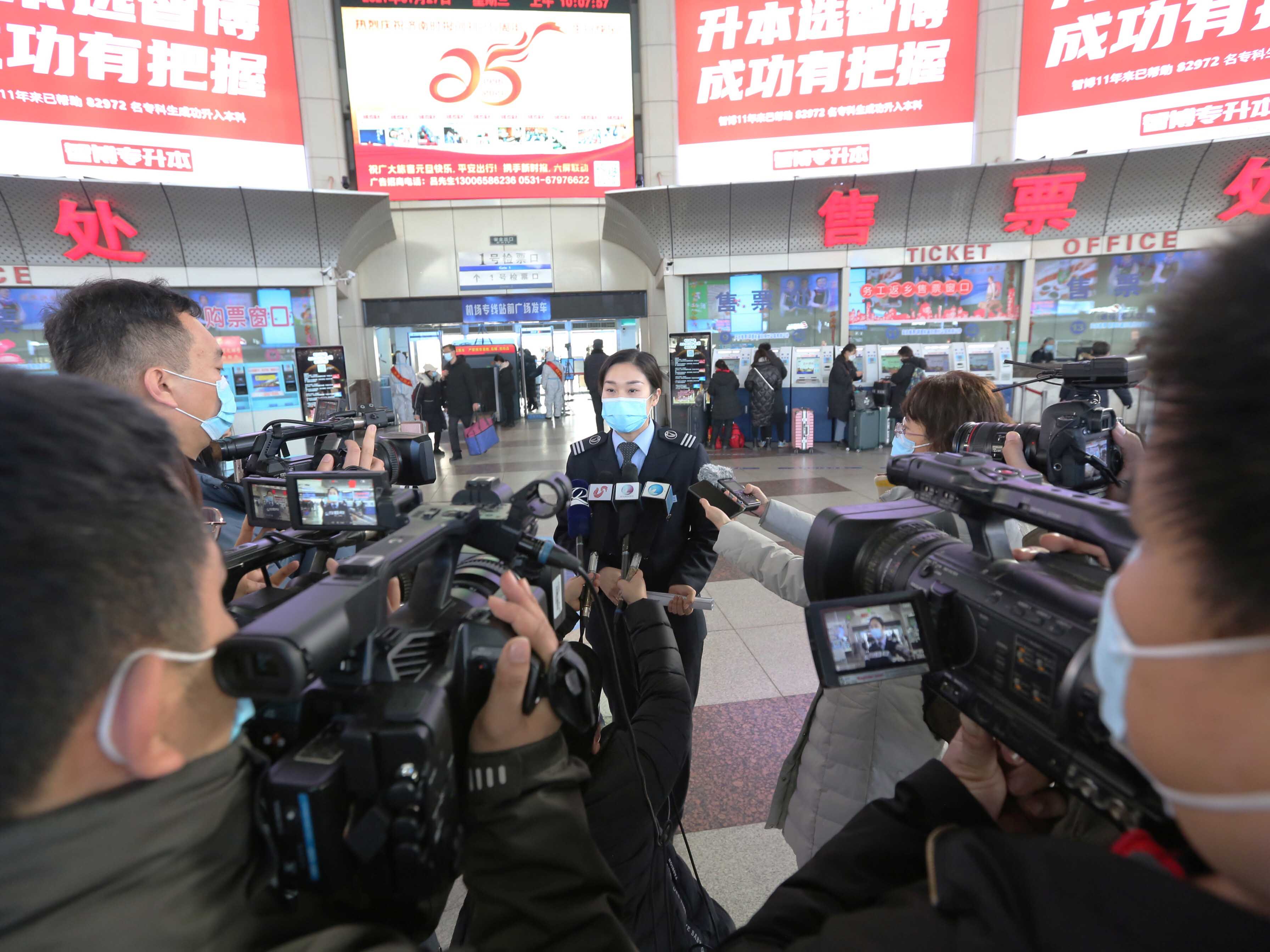 伟德体育官网 - 综合体育赛事平台|奥体中心相助同伴