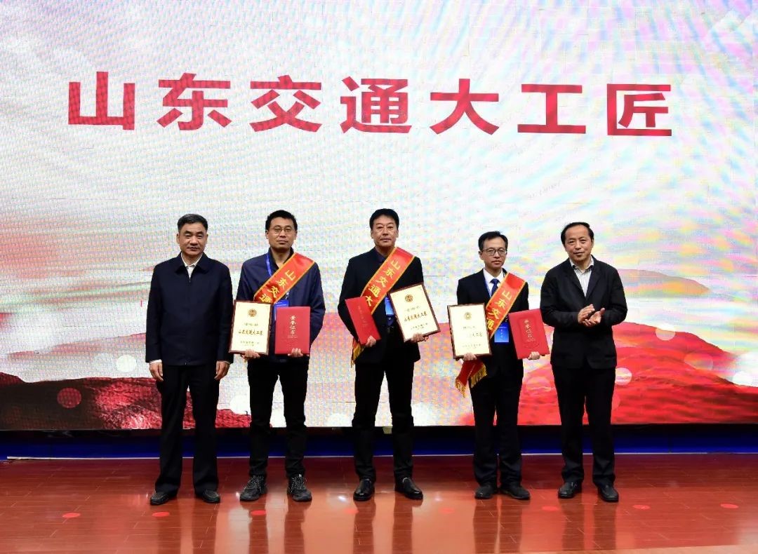 伟德体育官网 - 综合体育赛事平台|奥体中心相助同伴