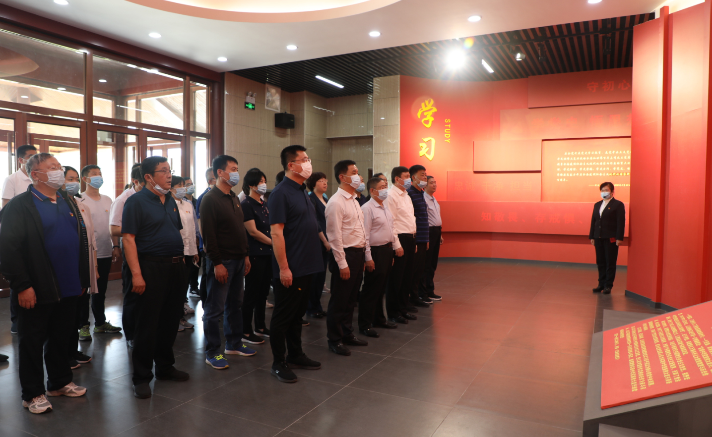 伟德体育官网 - 综合体育赛事平台|奥体中心相助同伴